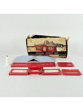Plasticville Schoolhouse Kit SC-4 O Gauge Vintage Red White Gray Plastic